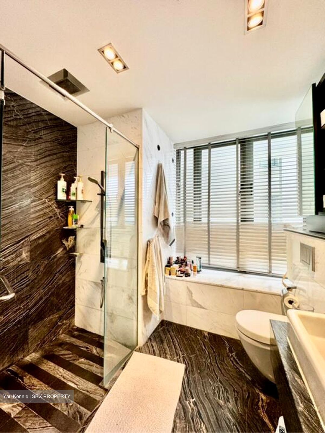 iResidences (D12), Apartment #518299101